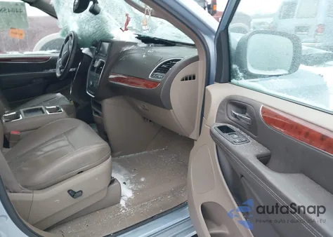 2013 Chrysler Town & Country Touring-L из США, поврежденный, VIN 2C4RC1CG8DR796635